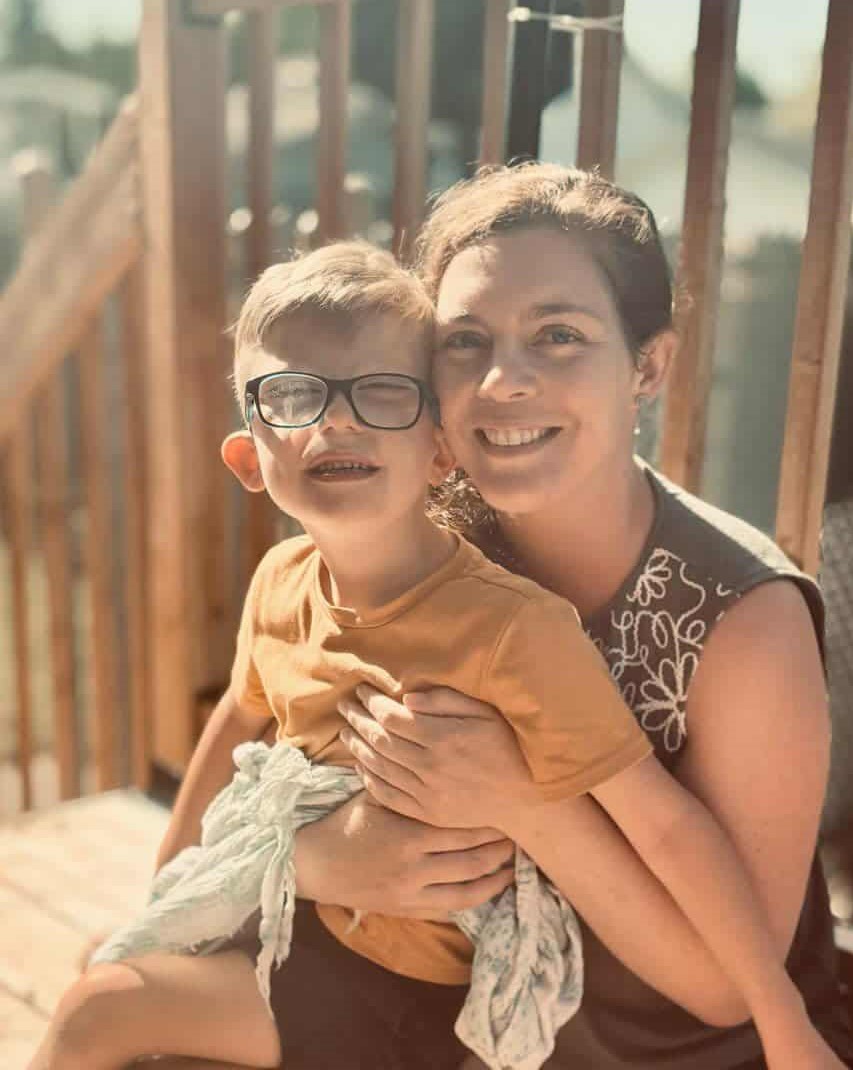 573d95f5-995c-4542-ba70-3d2057872e01